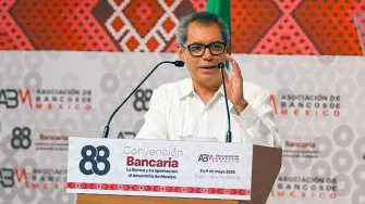 El titular de la Secretaría de Hacienda y Crédito Público, Edgar Amador Zamora, encabezó la clausura de la 88 Convención Bancaria en Nayarit.