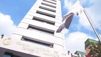 Descripción automática