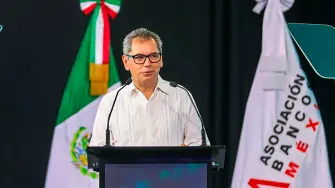 El secretario de Hacienda y Crédito Público, Édgar Amador Zamora, encabezó la ceremonia de clausura de la 89 Convención Bancaria, en Cancún, Quintana Roo.