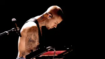 Justin Bieber en el escenario durante la 68.ª edición de los Premios GRAMMY.