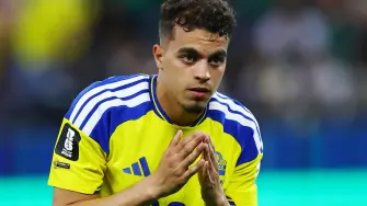 Yasin Ayari, centrocampista de la selección de Suecia en el Mundial 2026, también podría jugar por Túnez o Marruecos por la nacionalidad de sus padres.