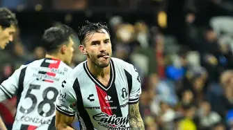 Edgar Zaldívar celebra anotación contra el Cruz Azul.
