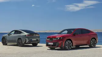 BMW iX4