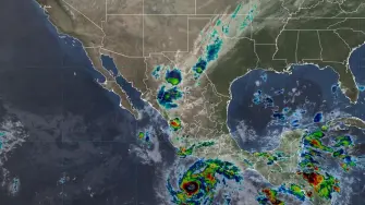 Huracán Trudy se intensificó a categoría 2