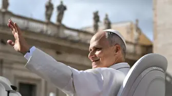 El papa León XIV fue sometido la semana pasada a una operación para extirparle un tumor canceroso del pulmón