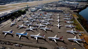 El parque de Boeing en Seattle con aviones 737 MAX en tierra. Foto: Reuters 