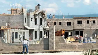 ASPECTOS DE CONSTRUCCION DE VIVIENDA EN LOS ALREDEDORES DE QUERETARO