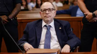 Más de 80 mujeres acusaron a Harvey Weinstein de acoso, agresión sexual o violación. Foto: AFP.