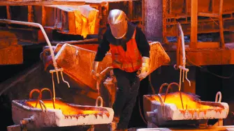 Determinante en este resultado fue el cobre, que aumentaron más de 17% a 50,858 millones de dólares, impulsado por el avance de 30% de las ventas de los concentrados, que alcanzaron los 31,551 millones de dólares. AFP PHOTO MARTIN BERNETTI (Photo by Martin BERNETTI and - / AFP)