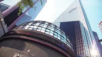 EDIFICIO DE LA BOLSA MEXICANA DE VALORES BMV FOTO: GILBERTO MARQUINA