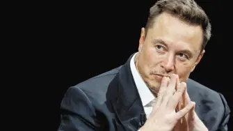 El magnate Elon Musk cofundó OpenAI con Altman en 2015, pero la abandonó antes de que la empresa despegara.

Para más información del tema, visita: https://www.eleconomista.com.mx/empresas/consorcio-liderado-elon-musk-presenta-oferta-97-400-millones-dolares-control-openai-wall-street-journal-20250210-745739.html

¡Síguenos en nuestras redes sociales para mantenerte informado!

Twitter: https://twitter.com/eleconomista 
Facebook: https://www.facebook.com/ElEconomista.mx
Instagram: https://www.instagram.com/eleconomistamx
LinkedIn: https://www.linkedin.com/company/el-economista/

#ElEconomista #EETV