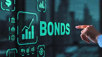 Businessman clicks a bonds virtual screen. Bond Finance Banking Technology concept. Trade Market Network
