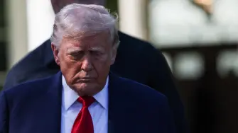 Trump tiene una puntuación mucho menor que la de su predecesor, Joe Biden, en abril de 2021, en el mismo momento de su presidencia.