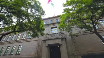 Las tres candidatas son también ministras en activo de la Suprema Corte de Justicia de la Nación.

Para más información del tema, visita: https://www.eleconomista.com.mx/politica/lenia-batres-yasmin-esquivel-loretta-ortiz-aventajan-eleccion-scjn-20250602-761781.html
Twitter: https://twitter.com/eleconomista 
Sitio web: https://www.eleconomista.com.mx/ 
Facebook: https://www.facebook.com/ElEconomista.mx 

#ElEconomista #CapitalHumano #EETV