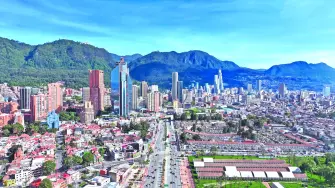 Descripción automática