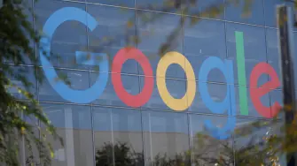 Google informó que ciberdelincuentes accedieron a una base en Salesforce hackeada en junio, comprometiendo 2,500 millones de correos.

Para más información del tema, visita: https://www.eleconomista.com.mx/internacionales/hackeo-base-datos-google-pone-riesgo-usuarios-gmail-20250819-773350.html

¡Síguenos en nuestras redes sociales para mantenerte informado!

Twitter: https://twitter.com/eleconomista 
Facebook: https://www.facebook.com/ElEconomista.mx
Instagram: https://www.instagram.com/eleconomistamx
LinkedIn: https://www.linkedin.com/company/el-economista/

#ElEconomista #EETV