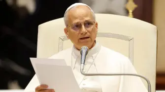 "El acuerdo para iniciar el proceso de paz ha dado una chispa de esperanza en la Tierra Santa", dijo el pontífice nacido en Estados Unidos al finalizar la oración del Ángelus del domingo.

Para más información del tema, visita: https://www.eleconomista.com.mx/internacionales/papa-leon-xiv-pide-valor-quienes-trabajan-avanzar-plan-paz-gaza-20251012-781153.html

¡Síguenos en nuestras redes sociales para mantenerte informado!

Twitter: https://twitter.com/eleconomista 
Facebook: https://www.facebook.com/ElEconomista.mx
Instagram: https://www.instagram.com/eleconomistamx
LinkedIn: https://www.linkedin.com/company/el-economista/

#ElEconomista #Gaza #PapaLeónXIV