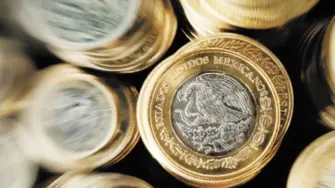 El peso avanza por sexto día en un mercado con mejor ánimo después de que el más largo cierre de gobierno en la historia de Estados Unidos llegó a su final.