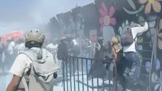 Miles de personas marcharon el sábado en calles de Ciudad de México para protestar contra la violencia y la política de seguridad del gobierno encabezado por la presidenta Claudia Sheinbaum.