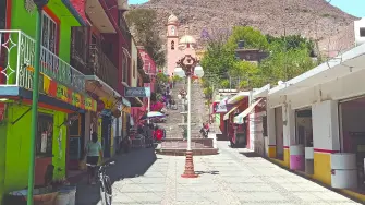 Descripción automática