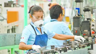 Descripción automática