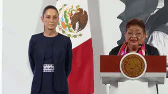 La presidenta Claudia Sheinbaum respaldó la designación de Ernestina Godoy como nueva titular de la Fiscalía General de la República, pues aseguró que se trata de una profesional “honesta”, con experiencia probada.

Para más información del tema, visita: https://www.eleconomista.com.mx/politica/sheinbaum-anticipa-mayor-coordinacion-fgr-designacion-ernestina-godoy-20251204-789621.html

¡Síguenos en nuestras redes sociales para mantenerte informado!

Twitter: https://twitter.com/eleconomista 
Facebook: https://www.facebook.com/ElEconomista.mx
Instagram: https://www.instagram.com/eleconomistamx
LinkedIn: https://www.linkedin.com/company/el-economista/

#ElEconomista #EETV