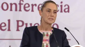 La presidenta de México, Claudia Sheinbaum, confirmó la mañana de este jueves que mañana tendrá una reunión con el primer mandatario estadounidense, Donald Trump, y el primer ministro de Canadá, Mark Carney, en el marco de su visita exprés a Estados Unidos por el sorteo del Mundial 2026.

Para más información del tema, visita: https://www.eleconomista.com.mx/politica/sheinbaum-confirma-reunion-trump-carney-sorteo-mundial-20251204-789617.html

¡Síguenos en nuestras redes sociales para mantenerte informado!

Twitter: https://twitter.com/eleconomista 
Facebook: https://www.facebook.com/ElEconomista.mx
Instagram: https://www.instagram.com/eleconomistamx
LinkedIn: https://www.linkedin.com/company/el-economista/

#ElEconomista #Sheinbaum #SorteoMundial