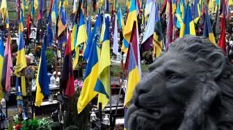 Cementerio militar de Lychakiv en  Lviv, Ucrania.