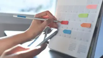 Conoce las fechas de las últimas vacaciones del año para los estudiantes de educación básica.

Para más información del tema, visita: https://www.eleconomista.com.mx/politica/inician-vacaciones-diciembre-20251206-789762.html

¡Síguenos en nuestras redes sociales para mantenerte informado!

Twitter: https://twitter.com/eleconomista 
Facebook: https://www.facebook.com/ElEconomista.mx
Instagram: https://www.instagram.com/eleconomistamx
LinkedIn: https://www.linkedin.com/company/el-economista/
T

#ElEconomista #EETV