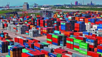 De acuerdo con el predictamen de reforma a la Ley de los Impuestos Generales de Importación y Exportación, las tarifas serán de hasta 50%, pero se modifican a la baja la mayoría de las tasas propuestas por el Ejecutivo en septiembre pasado.