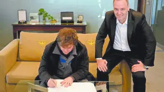 Descripción automática