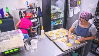 Descripción automática