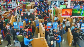 El próximo año se anticipa que el consumo en México seguirá marcado por la cautela, debido principalmente al alza en los precios de los alimentos, que sigue siendo una de las principales preocupaciones de los consumidores.

Para más información del tema, visita: https://www.eleconomista.com.mx/empresas/alza-precios-alimentos-desaceleracion-economica-mantendran-cautela-consumo-20251218-791916.html

¡Síguenos en nuestras redes sociales para mantenerte informado!

Twitter: https://twitter.com/eleconomista 
Facebook: https://www.facebook.com/ElEconomista.mx
Instagram: https://www.instagram.com/eleconomistamx
LinkedIn: https://www.linkedin.com/company/el-economista/

#ElEconomista #Inflación #Consumo