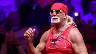 A lo largo de 2025 el cine, la música, la moda y la ciencia lloraron la partida de íconos que marcaron generaciones.

¡Síguenos en nuestras redes sociales para mantenerte informado!

Twitter: https://twitter.com/eleconomista 
Facebook: https://www.facebook.com/ElEconomista.mx
Instagram: https://www.instagram.com/eleconomistamx
LinkedIn: https://www.linkedin.com/company/el-economista/

#ElEconomista #MuertesdeFamosos #FindeAño