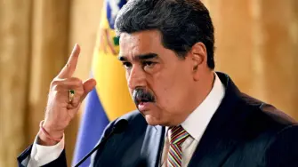 El mandatario ha defendido que el Ejército venezolano "está más preparado que nunca para seguir ganando la paz y la soberanía.

Para más información del tema, visita: https://www.eleconomista.com.mx/internacionales/ejercito-venezolano-preparado-nunca-dice-maduro-27-semanas-amenazado-goliath-20251229-793067.html

¡Síguenos en nuestras redes sociales para mantenerte informado!

Twitter: https://twitter.com/eleconomista 
Facebook: https://www.facebook.com/ElEconomista.mx
Instagram: https://www.instagram.com/eleconomistamx
LinkedIn: https://www.linkedin.com/company/el-economista/

#ElEconomista #EETV