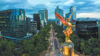 Descripción automática