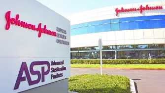 Descripción automática