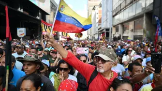 Se trata de las primeras excarcelaciones bajo el interinato de Delcy Rodríguez.

Para más información del tema, visita: https://www.eleconomista.com.mx/internacionales/venezuela-libera-numero-importante-presos-politicos-captura-maduro-20260108-794417.html

¡Síguenos en nuestras redes sociales para mantenerte informado!

Twitter: https://twitter.com/eleconomista 
Facebook: https://www.facebook.com/ElEconomista.mx
Instagram: https://www.instagram.com/eleconomistamx
LinkedIn: https://www.linkedin.com/company/el-economista/

#ElEconomista #EETV