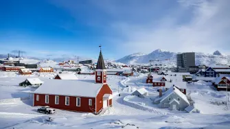 La Catedral de Nuuk o Iglesia de Nuestro Salvador en Nuuk, Groenlandia.
