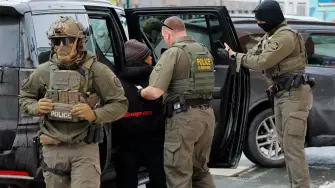 Ya habían sido enviados 2.000 agentes federales ya han sido enviados a la zona de Minneapolis-St. Paul.

Para más información del tema, visita: https://www.eleconomista.com.mx/internacionales/seguridad-nacional-eu-enviara-cientos-agentes-minnesota-20260111-794766.html 

¡Síguenos en nuestras redes sociales para mantenerte informado!

Twitter: https://twitter.com/eleconomista 
Facebook: https://www.facebook.com/ElEconomista.mx
Instagram: https://www.instagram.com/eleconomistamx
LinkedIn: https://www.linkedin.com/company/el-economista/

#ElEconomista #Minnesota #SeguridadNacional