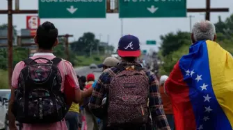 La población venezolana residente en México ha crecido de forma sostenida en las últimas décadas, con un aumento acelerado a partir de la década de 2010 y un máximo registrado en 2025.

Para más información del tema, visita: https://www.eleconomista.com.mx/politica/cuantos-venezolanos-viviendo-mexico-actualmente-20260113-795056.html

¡Síguenos en nuestras redes sociales para mantenerte informado!

Twitter: https://twitter.com/eleconomista 
Facebook: https://www.facebook.com/ElEconomista.mx
Instagram: https://www.instagram.com/eleconomistamx
LinkedIn: https://www.linkedin.com/company/el-economista/

#ElEconomista #Venezuela #México
