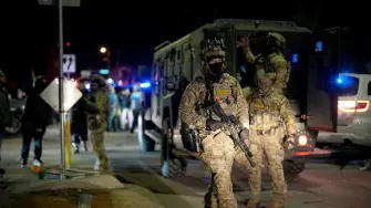 Un agente federal de inmigración disparó el miércoles contra un venezolano en Mineápolis, informaron autoridades de la ciudad, que pidieron "mantener la calma" una semana después de la muerte de una mujer en esa misma urbe de Estados Unidos.

¡Síguenos en nuestras redes sociales para mantenerte informado!

Twitter: https://twitter.com/eleconomista 
Facebook: https://www.facebook.com/ElEconomista.mx
Instagram: https://www.instagram.com/eleconomistamx
LinkedIn: https://www.linkedin.com/company/el-economista/
T

#ElEconomista #EETV