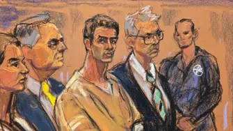 La ‍jueza federal Margaret M. Garnett, de Manhattan, dijo que ⁠desestimó los cargos de asesinato y tenencia ilícita ‌de armas porque eran ⁠legalmente incompatibles con los dos cargos de acoso que se le imputan a Mangione.

Para más información del tema, visita: https://www.eleconomista.com.mx/internacionales/jueza-desestima-cargos-asesinato-tenencia-ilicita-armas-luigi-mangione-20260130-797736.html

¡Síguenos en nuestras redes sociales para mantenerte informado!

Twitter: https://twitter.com/eleconomista 
Facebook: https://www.facebook.com/ElEconomista.mx
Instagram: https://www.instagram.com/eleconomistamx
LinkedIn: https://www.linkedin.com/company/el-economista/
T

#ElEconomista #EETV