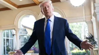 Desde la captura de Maduro, el 3 de enero, Trump ha puesto el foco de sus amenazas en las autoridades comunistas de Cuba.

Para más información del tema, visita: https://www.eleconomista.com.mx/internacionales/trump-dice-habla-autoridades-cuba-cree-llegara-acuerdo-20260201-797932.html 

¡Síguenos en nuestras redes sociales para mantenerte informado!

Twitter: https://twitter.com/eleconomista 
Facebook: https://www.facebook.com/ElEconomista.mx
Instagram: https://www.instagram.com/eleconomistamx
LinkedIn: https://www.linkedin.com/company/el-economista/

#ElEconomista #Trump #Cuba