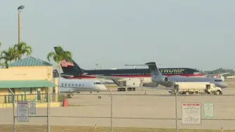 Un aeropuerto de Florida será rebautizado pronto en honor al presidente estadounidense Donald Trump, después de que el jueves la cámara legislativa estatal aprobara un proyecto de ley que propone el cambio.

¡Síguenos en nuestras redes sociales para mantenerte informado!

Twitter: https://twitter.com/eleconomista 
Facebook: https://www.facebook.com/ElEconomista.mx
Instagram: https://www.instagram.com/eleconomistamx
LinkedIn: https://www.linkedin.com/company/el-economista/

#ElEconomista #Trump