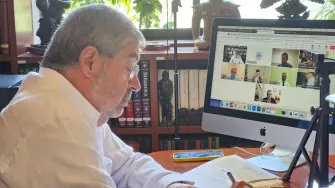 El canciller Juan Ramón de la Fuente sostuvo una video reunión con los representantes de México en Medio Oriente.