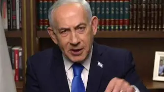Benjamin Netanyahu pronunciando un discurso televisado.