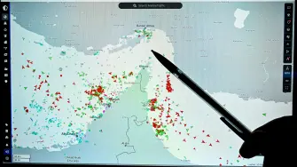 Monitoreo satelital del Estrecho de Ormuz.