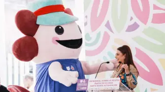 La jefa de Gobierno de la Ciudad de México, Clara Brugada, presentó a Xoli.