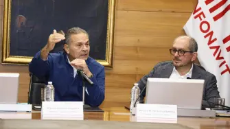 Octavio Romero, titular del Infonavit, en la sesión del Consejo de Administración del organismo.